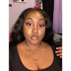 Meet your Posher, Fenecia